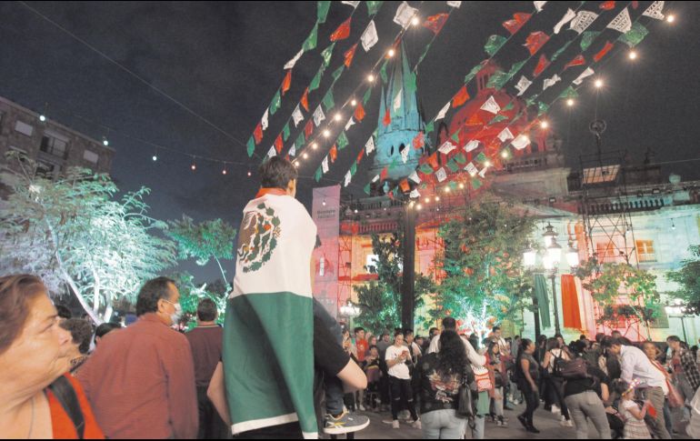Las estampas de colores verde, blanco y rojo adornarán los días de festejo en el Centro de Guadalajara.