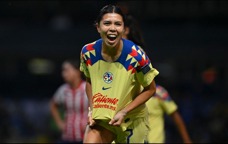 América llega a cinco clásicos consecutivos sin conocer la derrota ante las Chivas. IMAGO7