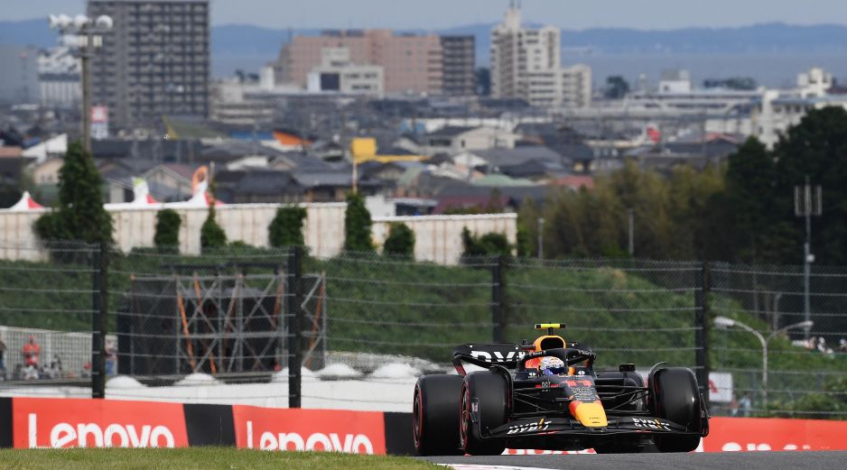 El mexicano Sergio ''Checo'' Pérez correrá su carrera 16 de 2023 con Red Bull en el GP de Japón. AFP / ARCHIVO