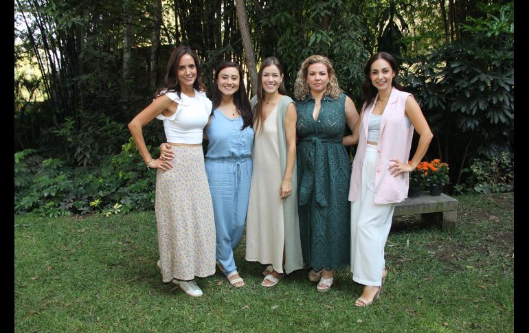 Maricarmen Lugo, Monica Penrod , Vanessa Rodriguez, Pilar Nieto y Anny Castro. GENTE BIEN JALISCO/ Esmeralda Escamilla