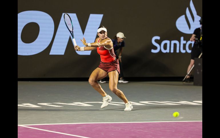 La rankeada 111 del mundo, venció con parciales de 3-6, 7-6 y 6-3 a Trevisan con una demostración de temple que le permitió venir de atrás. EL INFORMADOR / A. Navarro