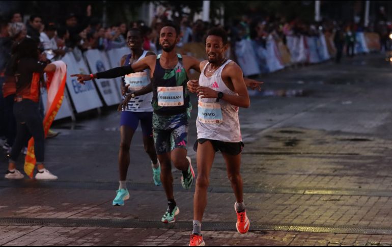 Toma nota porque por carrera habrá cierres viales y el transporte público tendrá modificaciones. EL INFORMADOR/ ARCHIVO.