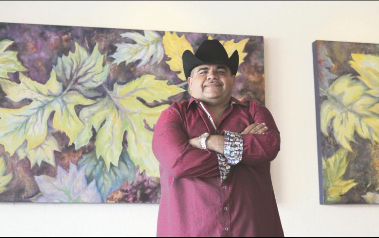 El cantante Chuy Lizárraga llegará con todos su éxitos al Palenque de las Fiestas de Octubre. EL INFORMADOR