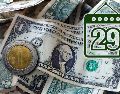 Es importante recordar que la cotización del dólar se actualiza a lo largo del día, por lo que es necesario revisarla constantemente. AP / ARCHIVO