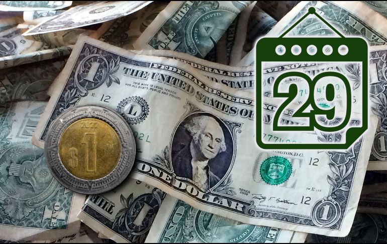 Es importante recordar que la cotización del dólar se actualiza a lo largo del día, por lo que es necesario revisarla constantemente. AP / ARCHIVO