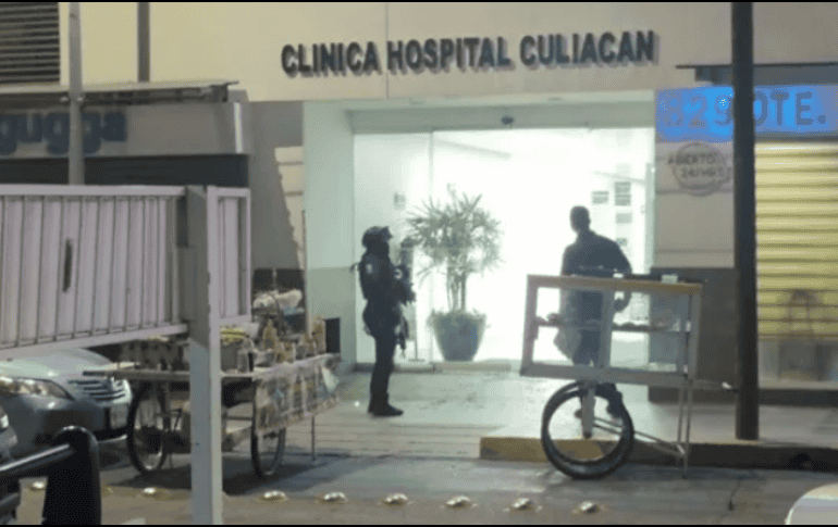 La noche de este jueves 28 de septiembre se registró un enfrentamiento dentro del hospital de Sinaloa, dejando cuatro muertos. ESPECIAL.