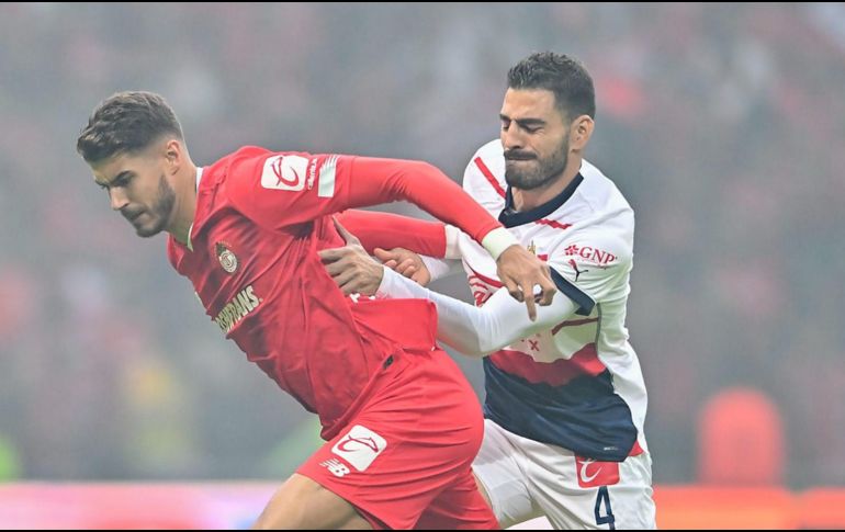 Aunque Toluca ha sido el mejor equipo tras los primeros 45 minutos del partido ante Chivas, quien se ha robado los reflectores es Raúl Rangel. ESPECIAL.
