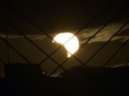 La Universidad Autónoma Metropolitana (UAM) comparte paso a paso cómo elaborar un observatorio en casa. AFP / ARCHIVO