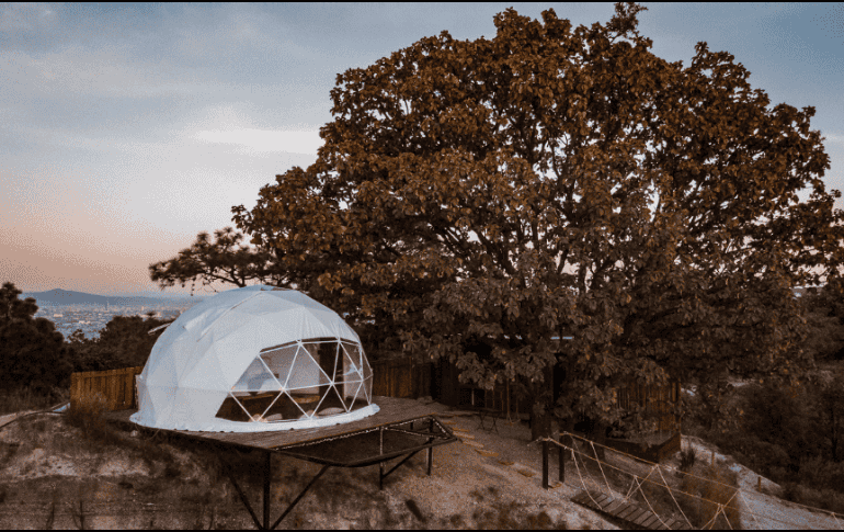 Desde el glamping puede contemplarse la ciudad de Guadalajara. ESPECIAL/Conecta Glamping