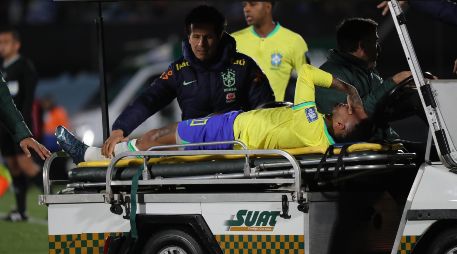 Neymar sufre ruptura de ligamento cruzado en partido de la Selección de Brasil. EFE / R. Martinez