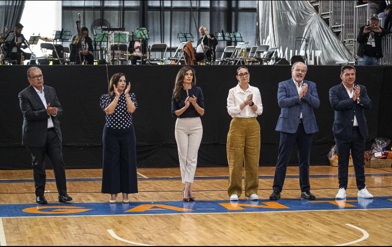 Con esta entrega, suman 2 mil 923 plazas generadas en esta administración y se contempla cerrar el próximo año con cerca de 4 mil. EL INFORMADOR/ H. Figueroa.