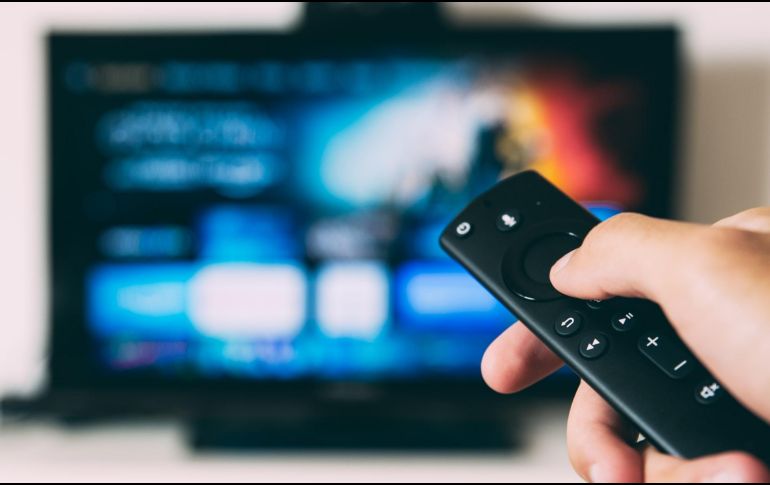 Si buscas una película que te provoque emociones diversas y te lleve a explorar la fantasía de los viajes en el tiempo, Amazon Prime ofrece la opción perfecta. Pixabay