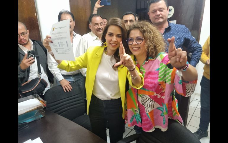 Ante las representaciones perredistas, la ahora precandidata de la coalición del Frente Amplio por Jalisco, prometió devolver la relevancia del PRD en el estado. EL INFORMADOR /J. Díaz