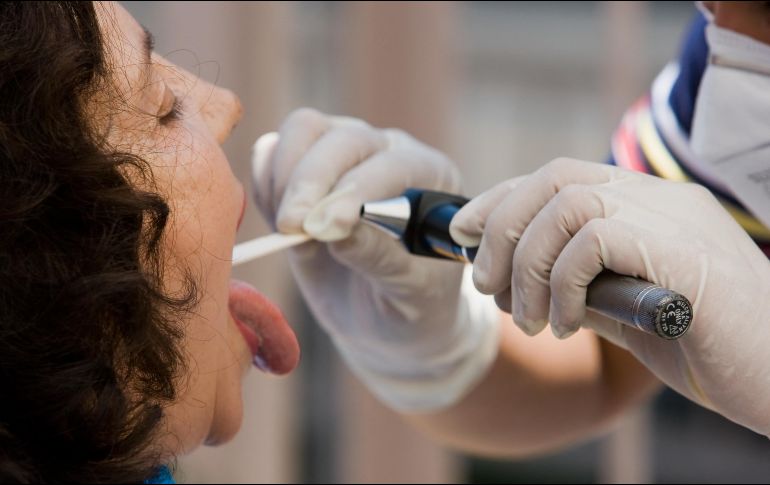 La OMS explica que la gripe se deriva de 4 virus, que son el A, B, C  D. Los del tipo A y B son los que causan las variantes estacionales, es decir, los que causan la gripe estacional. AFP / ARCHIVO