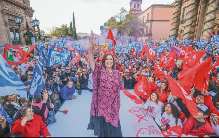 La precandidata exhortó a militantes y simpatizantes de PAN, PRI y PRD a defender sus derechos. ESPECIAL