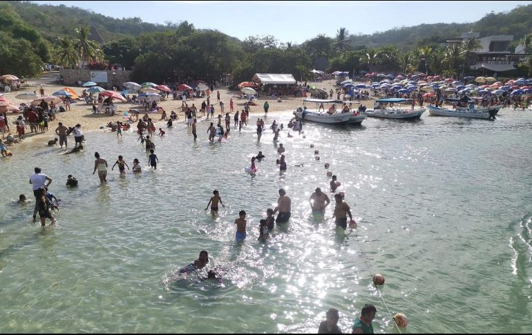 Nadar en playas contaminadas puede traer problemas a tu salud. EL INFORMADOR/ ARCHIVO.