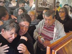 Familiares y amigos despidieron a las víctimas de la masacre. EL UNIVERSAL