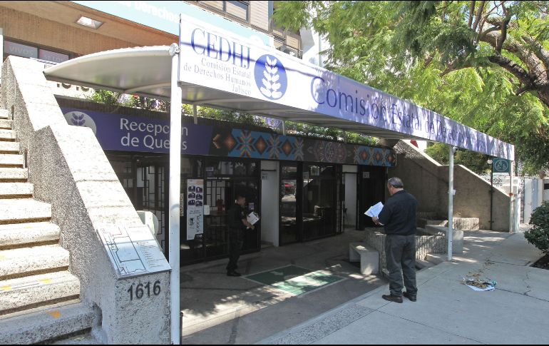 El organismo estatal recordó que en abril de 2021, se emitió la Recomendación 104/2021 al ayuntamiento de Teuchitlán debido a la falta de acciones para prevenir el delito de desaparición forzada y desaparición cometida por particulares. EL INFORMADOR / ARCHIVO