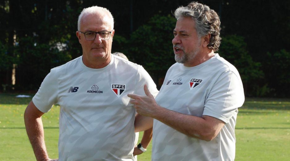 El ex entrenador del  São Paulo, Dorival Júnior (derecha) será el nuevo entrenador brasileño. X: @SaoPauloFC
