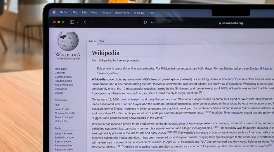 Wikipedia es uno de los buscadores más utilizados en el mundo. ESPECIAL/ Foto de Oberon Copeland en UNSPLASH