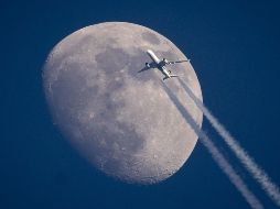 La luna ha fascinado al humano a lo largo de los siglos. AP/ ARCHIVO