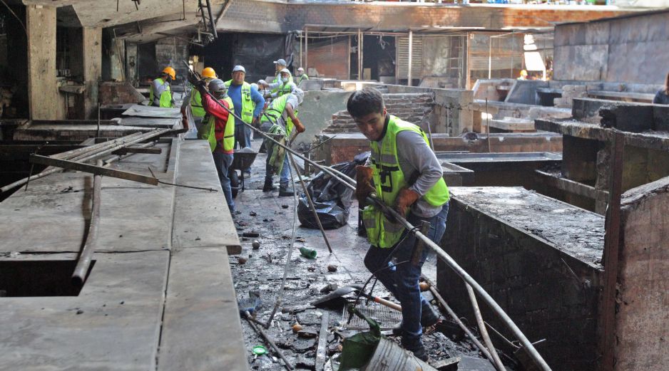 El incendio del Mercado San Juan de Dios dañó 271 locales. La obra de remodelación costó 70 millones de pesos. EL INFORMADOR / ARCHIVO