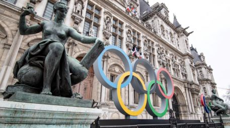 La logística para los Juegos Olímpicos de París 2024 involucra viajes en grupo y campamentos de preparación para los atletas, aspectos que ya tienen planificados en el Comité Olímpico Mexicano. AFP / ARCHIVO