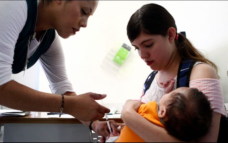 La vacunación es la mejor manera de prevenir el sarampión. EL INFORMADOR/ARCHIVO