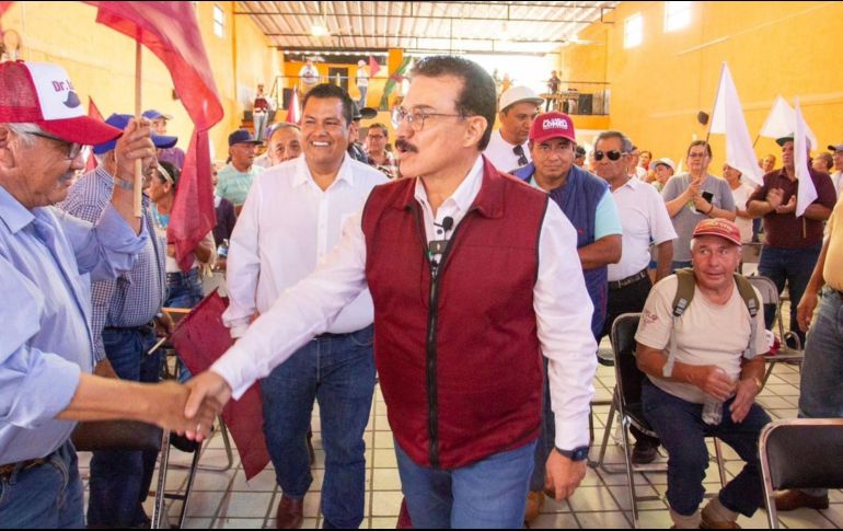 Carlos Lomelí, candidato al Senado de la República por Morena, estuvo de gira en Tala, Ahualulco de Mercado y Etzatlán. ESPECIAL