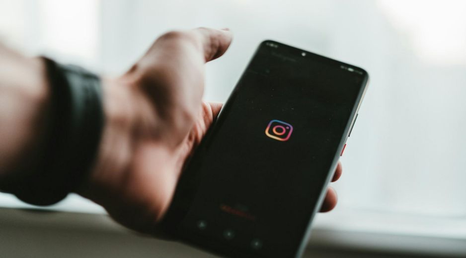 Instagram es una de las redes sociales más utilizadas. ESPECIAL/ Foto de Claudio Schwarz en Unsplash