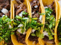 El taco es uno de los alimentos más emblemáticos de la comida mexicana. Unsplash.