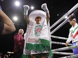 Muchos aficionados comentaron que fue una indirecta del boxeador mexicano hacia David Faitelson. AFP/Archivo