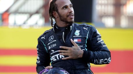 Hamilton está comenzando su última temporada como piloto de Mercedes. AFP/Archivo