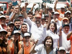 El aspirante naranja en Tlajomulco se comprometió a encabezar un proyecto en el que el gremio pueda regularizar el servicio. ESPECIAL