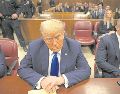 El ex presidente en espera del inicio de su juicio en un tribunal de Manhattan, en Nueva York. AFP