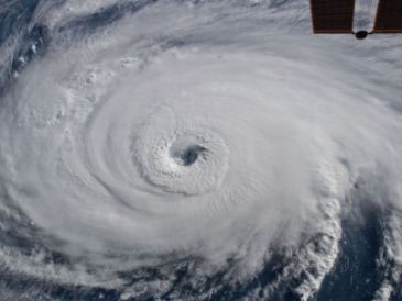 Imagen capturada por la NASA del peligroso Huracán Florence en 2028. TWITTER / @Space_Station