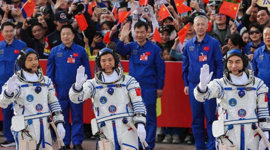 Se espera que la nave espacial tarde entre seis y siete horas en acoplarse a la Tiangong. EFE/EPA/WU HAO
