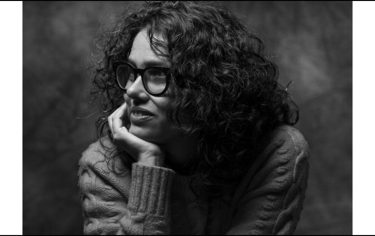 Carla Gutiérrez dirige 