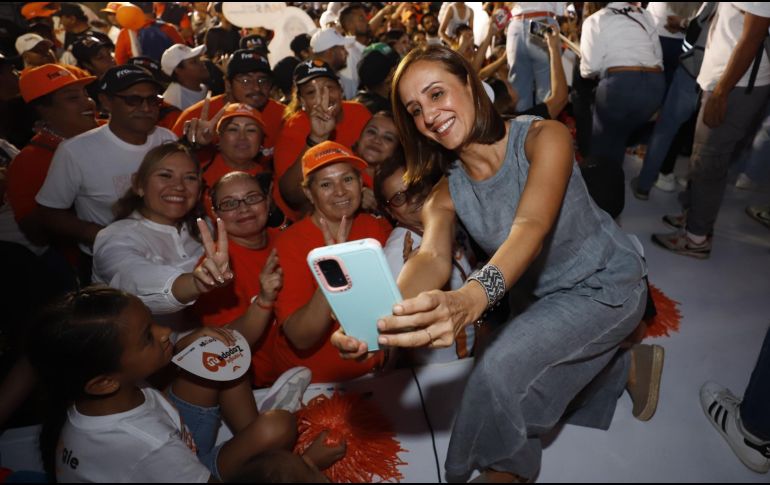 Maye Villa durante las campañas electorales 2024. ESPECIAL/Foto de mayevillalemus en Instagram
