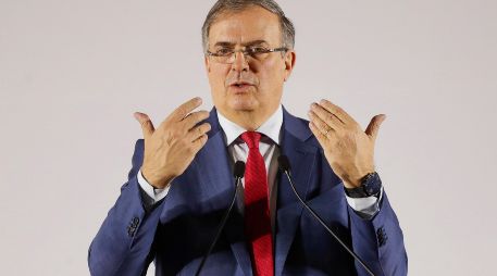 Marcelo Ebrard dio sus primeras declaraciones luego de que fuese anunciado como próximo Secretario de Economía. EFE / Isaac Esquivel