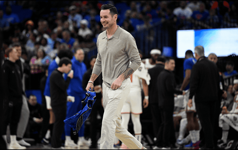 La contratación de Redick parece ser parte de la estrategia para retener a LeBron James en el equipo. AP/P. Ebenhack