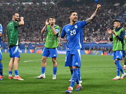 Un gol tardío de Zaccagni logró que la Italia campeona de Europa en 2021 logrará clasificar como segundo del Grupo B. EFE/ D. Zennaro.