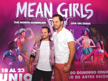 Alfombra rosa de Mean Girls, el musical. GENTE BIEN JALISCO/ Marifer Rached