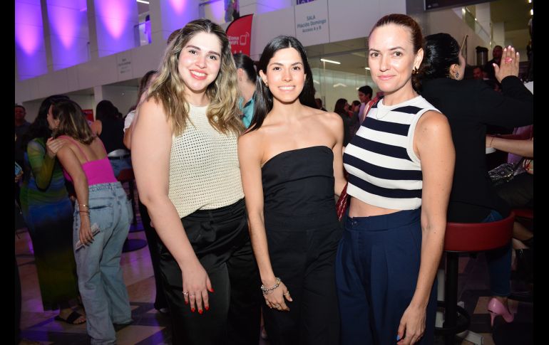Ale Alarcón, Ximena Flores y Majo Álvarez del Castillo. GENTE BIEN JALISCO/ Marifer Rached