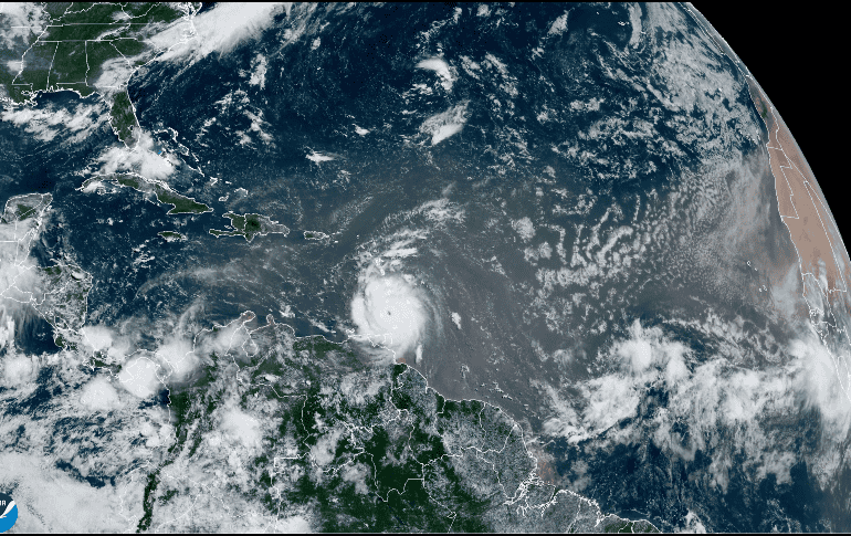 Fotografía satelital muestra el estado del huracán 