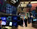 Wall Street terminó este viernes en verde el mes de noviembre, pese a que el índice tecnológico Nasdaq anotó pérdidas mensuales por el temor de los inversores a una burbuja de la Inteligencia Artificial (IA). AFP / ARCHIVO