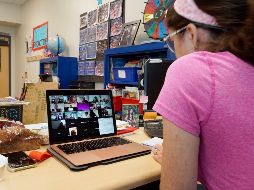 La pandemia empujo a las personas a hacer mayor uso de comunicación no verbal. AFP / ARCHIVO