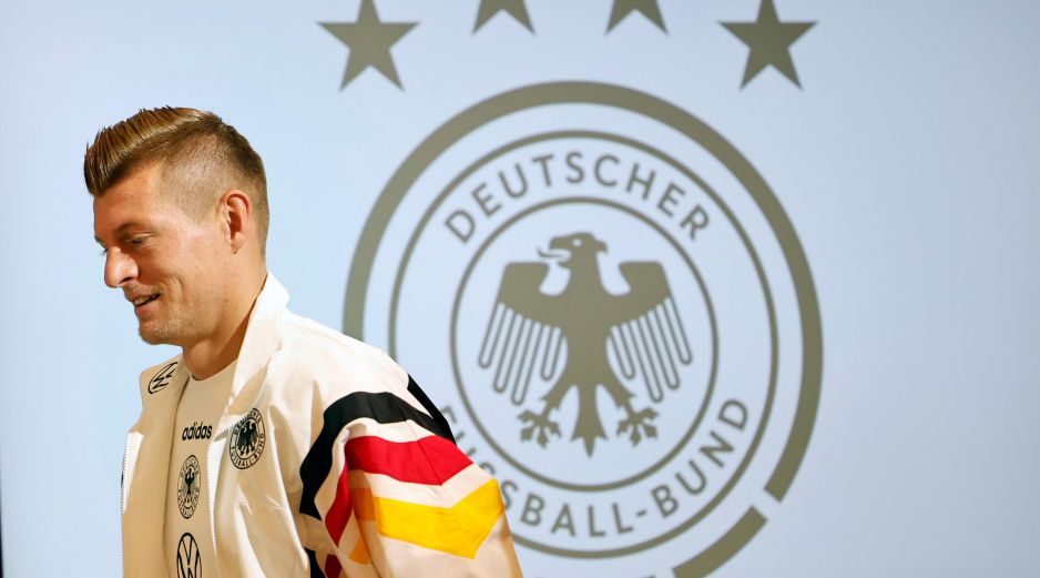 Toni Kroos está determinado a que el duelo de mañana ante España no será el último de su carrera, pues quiere despedirse con un título. EFE/A. Estévez