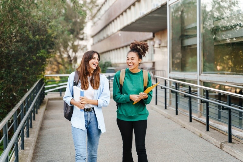 Descubre las señales que indican que tu amistad es positiva y beneficiosa para tu vida. GETTY IMAGES ISTOCK