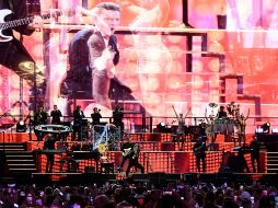 Luis Miguel hizo vibrar a su público en el concierto que ofreció en Madrid este fin de semana. EFE/ Victor Lerena